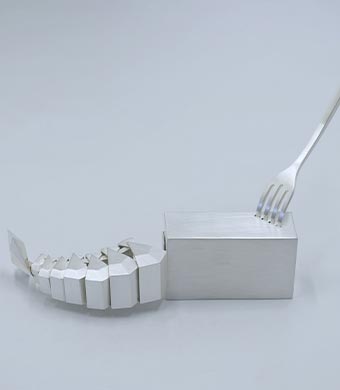 《一口吞掉》
