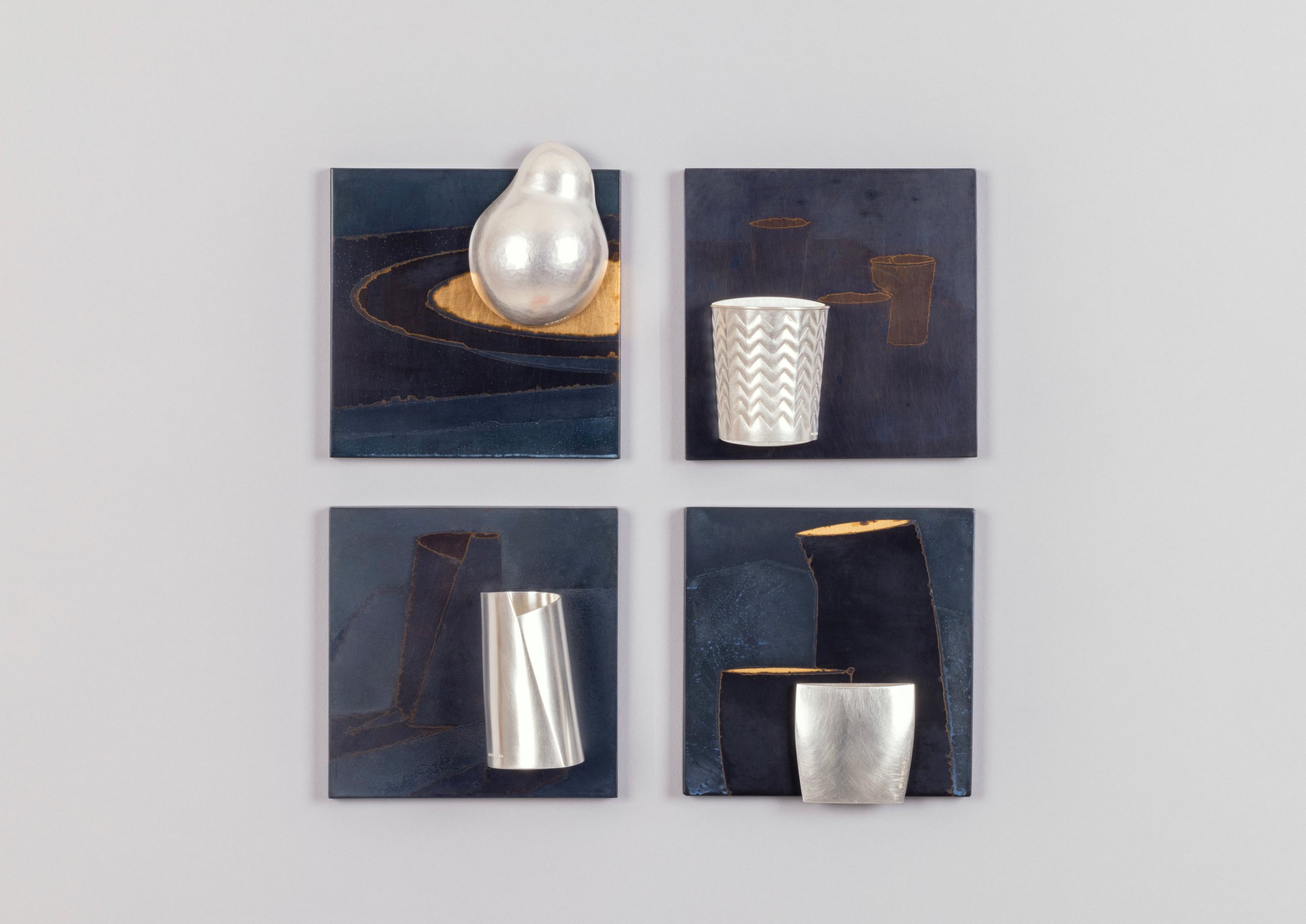 Tile in frame	